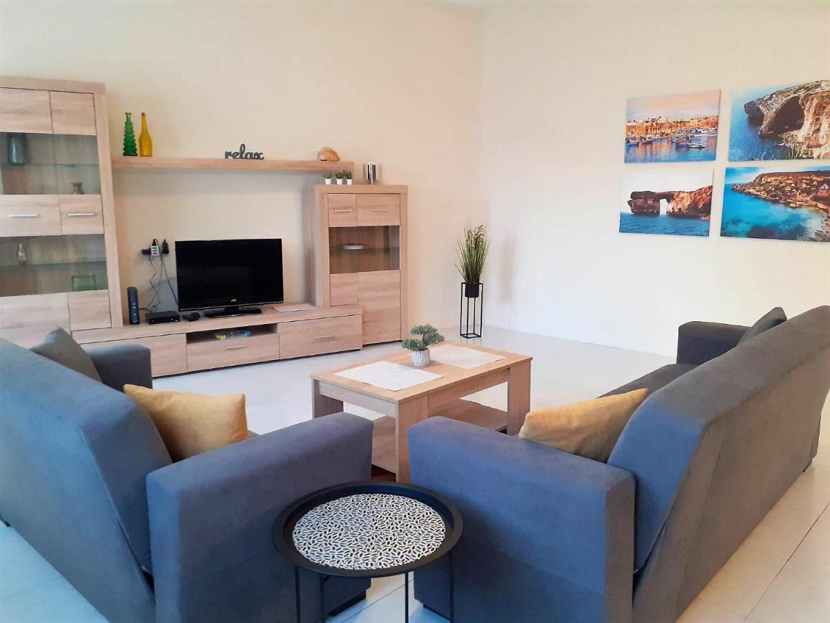 Nr41 Holiday Apartment - Close To Village Centre, Promenade, Shops & Restaurants Marsaxlokk Ngoại thất bức ảnh