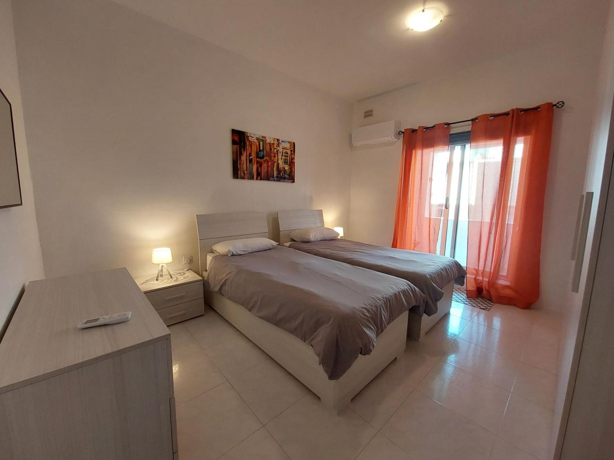Nr41 Holiday Apartment - Close To Village Centre, Promenade, Shops & Restaurants Marsaxlokk Ngoại thất bức ảnh